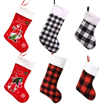 Коледен Червени Чорапи с Гномом, Висящи украшения за Елхи, Украса за дома, Коледни украси, Коледни чорапи